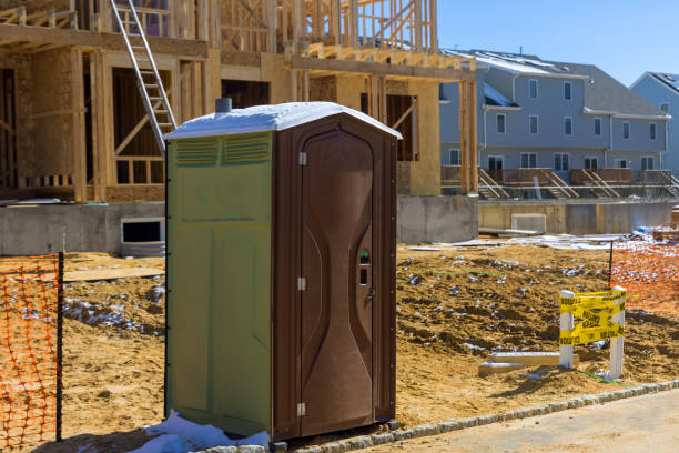Best Portable restroom trailer rental  in Oakleaf Plantation, FL